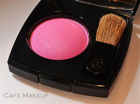 discontinued chanel makeup products